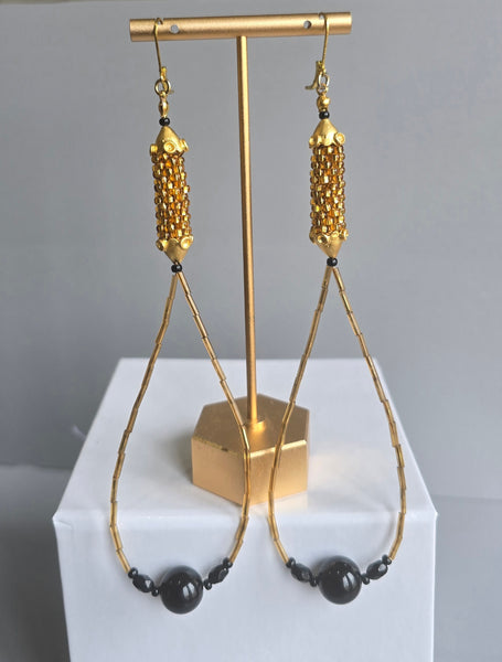 Sling Beaded Crochet Earrings - Gold/Black