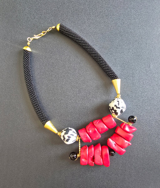 Red/Black/White Bib Beaded Crochet Necklace