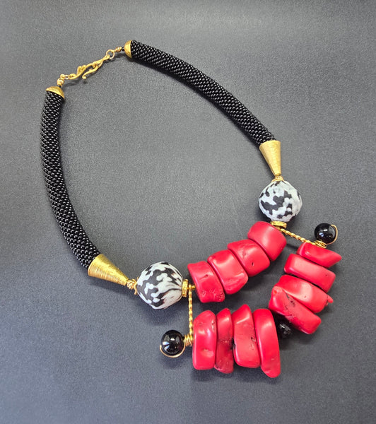 Red/Black/White Bib Beaded Crochet Necklace