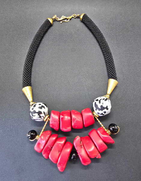 Red/Black/White Bib Beaded Crochet Necklace