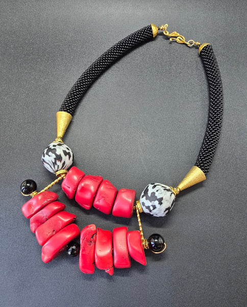 Red/Black/White Bib Beaded Crochet Necklace