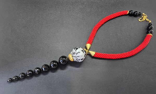 Red/Black/White Beaded Crochet Lariat Necklace