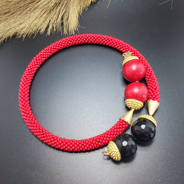 Red Gold Black Infinity Beaded Crochet Necklace